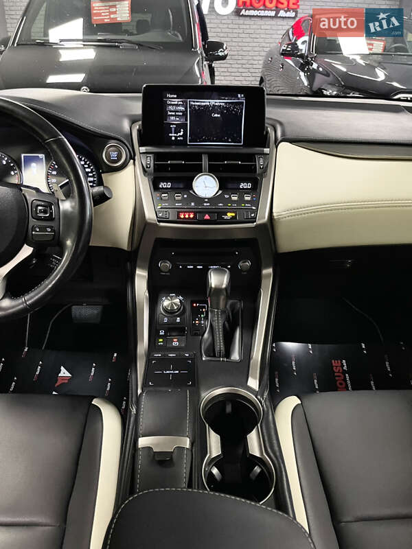Внедорожник / Кроссовер Lexus NX 2019 в Львове