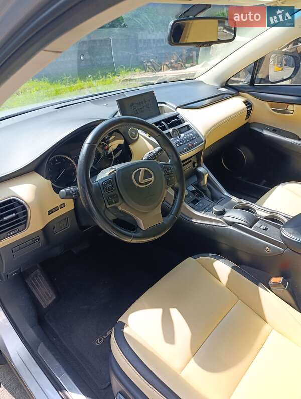 Внедорожник / Кроссовер Lexus NX 2015 в Киеве фото 27 Внедорожник / Кроссовер Lexus NX 2015 в Киеве