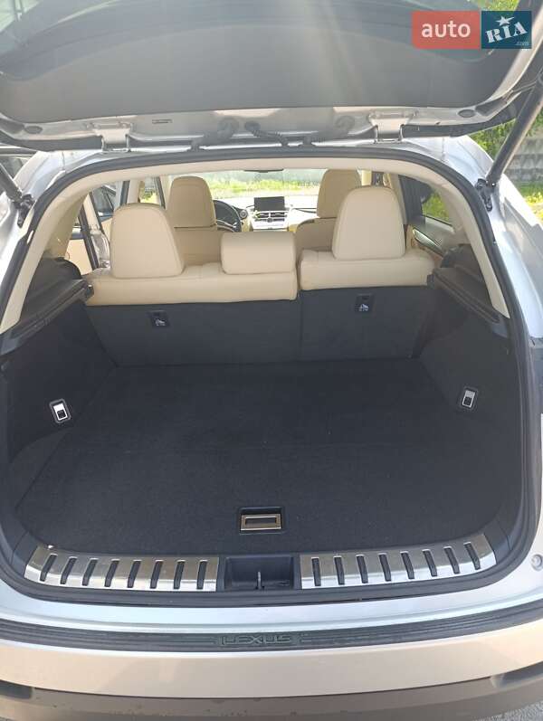 Внедорожник / Кроссовер Lexus NX 2015 в Киеве фото 31 Внедорожник / Кроссовер Lexus NX 2015 в Киеве