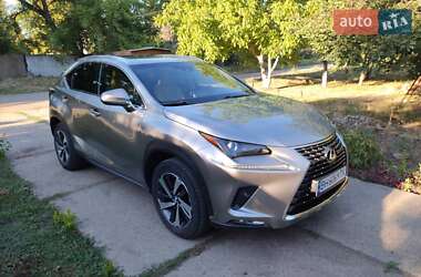 Внедорожник / Кроссовер Lexus NX 2018 в 