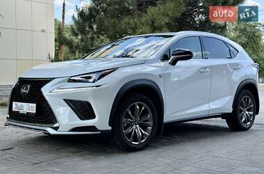 Внедорожник / Кроссовер Lexus NX 2021 в 