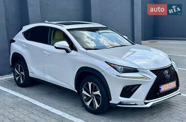 Внедорожник / Кроссовер Lexus NX 2020 в 