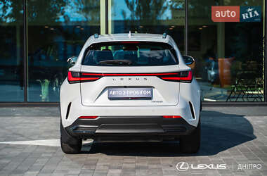 Внедорожник / Кроссовер Lexus NX 2023 в 