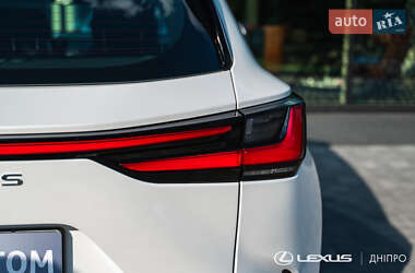 Внедорожник / Кроссовер Lexus NX 2023 в 