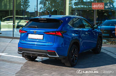 Внедорожник / Кроссовер Lexus NX 2021 в 