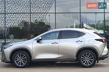 Внедорожник / Кроссовер Lexus NX 2022 в 