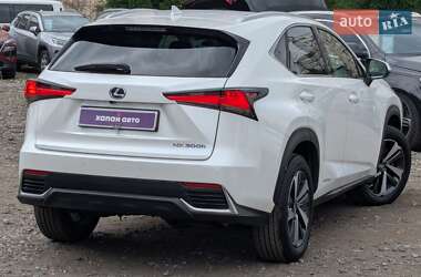 Внедорожник / Кроссовер Lexus NX 2020 в 