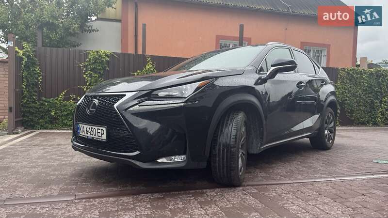 Позашляховик / Кросовер Lexus NX 2017 в Києві