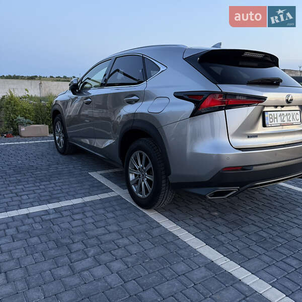 Внедорожник / Кроссовер Lexus NX 2018 в Одессе
