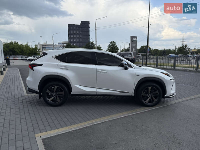 Позашляховик / Кросовер Lexus NX 2021 в Харкові