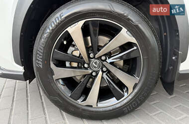 Внедорожник / Кроссовер Lexus NX 2021 в 