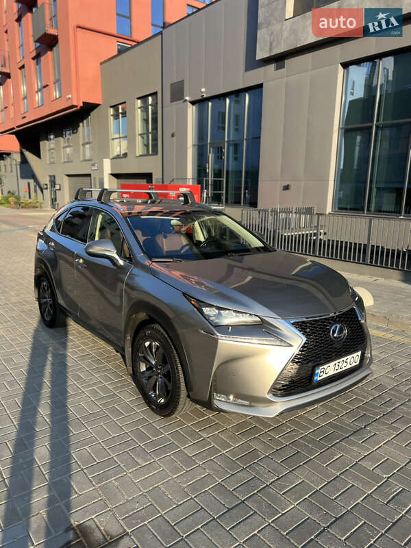 Lexus NX 2017