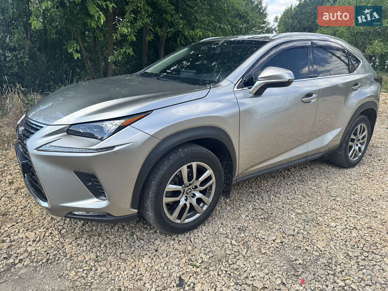 Позашляховик / Кросовер Lexus NX 2017 в Одесі