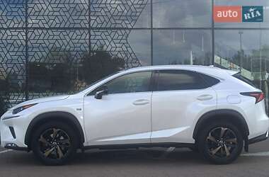 Внедорожник / Кроссовер Lexus NX 2019 в 