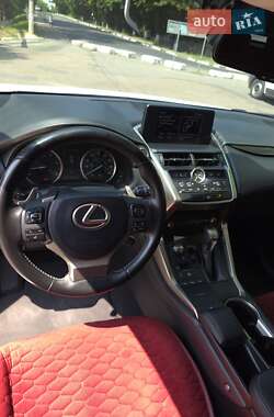 Внедорожник / Кроссовер Lexus NX 2019 в 