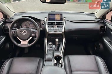 Внедорожник / Кроссовер Lexus NX 2015 в 
