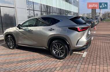 Внедорожник / Кроссовер Lexus NX 2021 в 