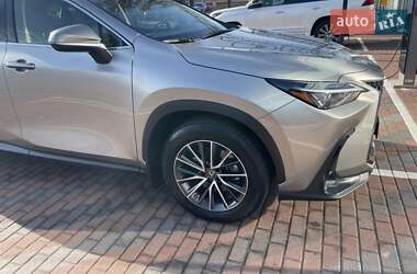 Внедорожник / Кроссовер Lexus NX 2021 в 