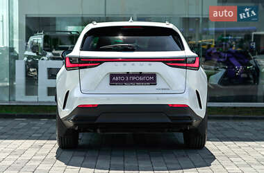 Внедорожник / Кроссовер Lexus NX 2024 в 