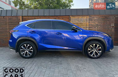 Внедорожник / Кроссовер Lexus NX 2015 в 