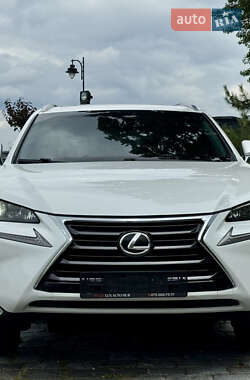 Внедорожник / Кроссовер Lexus NX 2016 в 