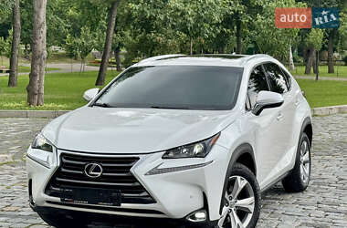Внедорожник / Кроссовер Lexus NX 2016 в 