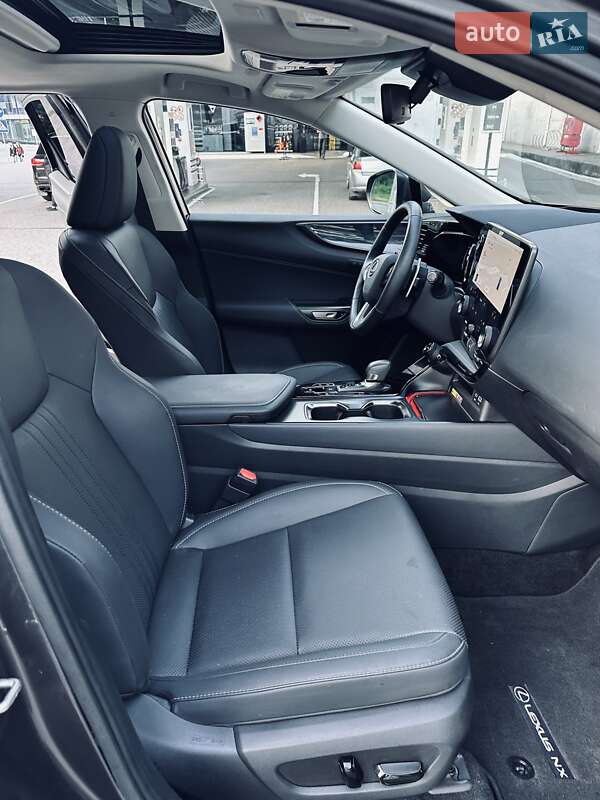 Позашляховик / Кросовер Lexus NX 2024 в Києві