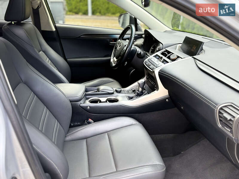 Внедорожник / Кроссовер Lexus NX 2017 в Харькове