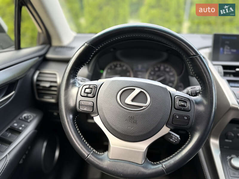 Внедорожник / Кроссовер Lexus NX 2017 в Харькове