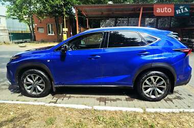 Позашляховик / Кросовер Lexus NX 2016 в 