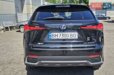 Внедорожник / Кроссовер Lexus NX 2020 в 