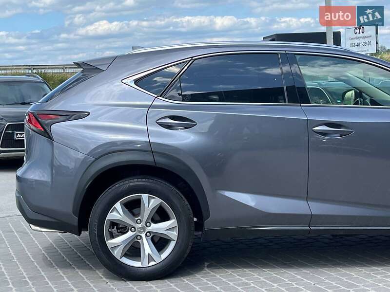 Внедорожник / Кроссовер Lexus NX 2016 в Львове