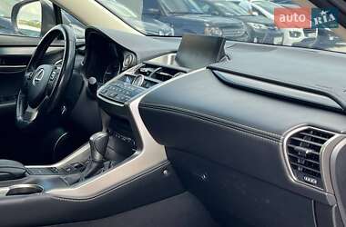 Внедорожник / Кроссовер Lexus NX 2016 в 
