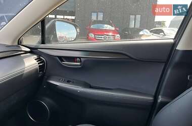 Внедорожник / Кроссовер Lexus NX 2016 в 