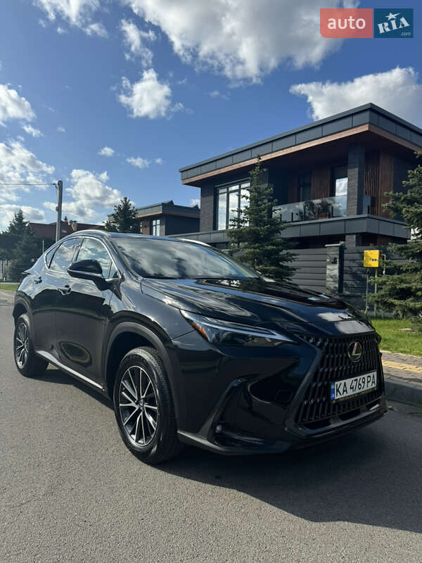 Внедорожник / Кроссовер Lexus NX 2022 в Киеве