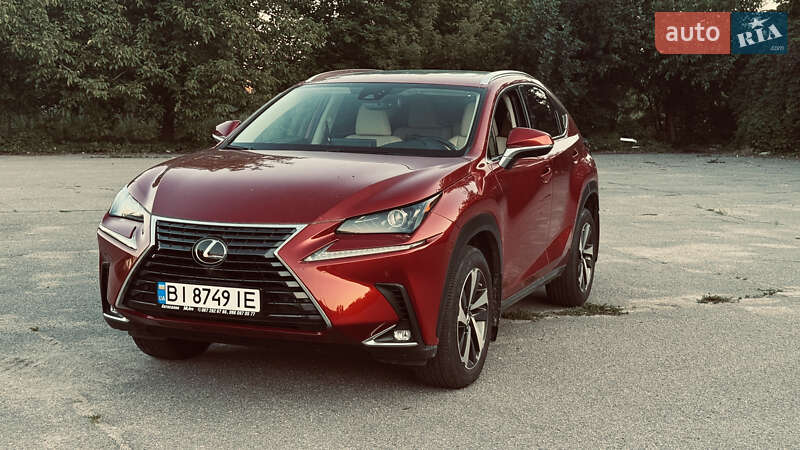 Lexus NX 2019