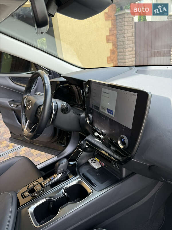 Внедорожник / Кроссовер Lexus NX 2022 в Киеве