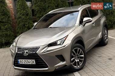 Внедорожник / Кроссовер Lexus NX 2018 в 
