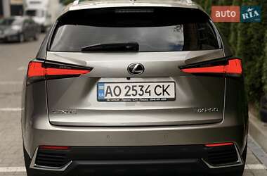 Внедорожник / Кроссовер Lexus NX 2018 в 