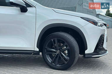 Внедорожник / Кроссовер Lexus NX 2023 в 
