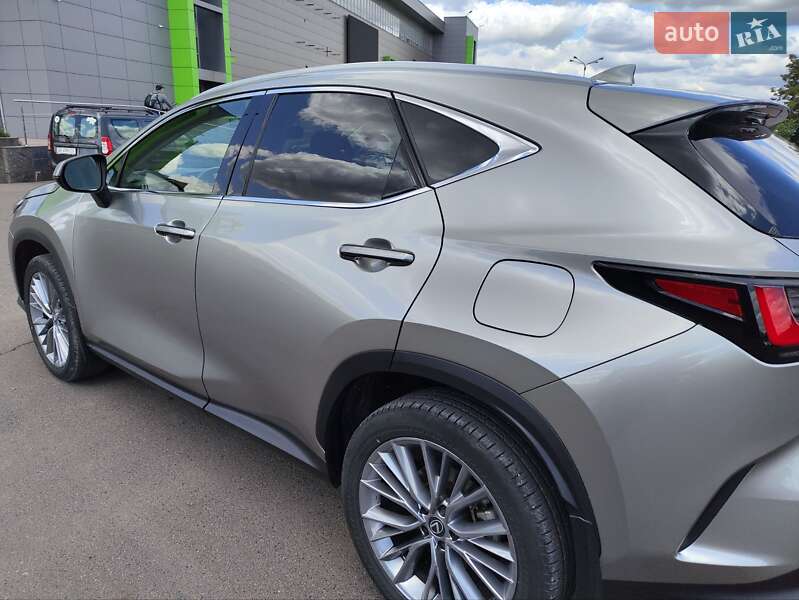 Внедорожник / Кроссовер Lexus NX 2022 в Кривом Роге