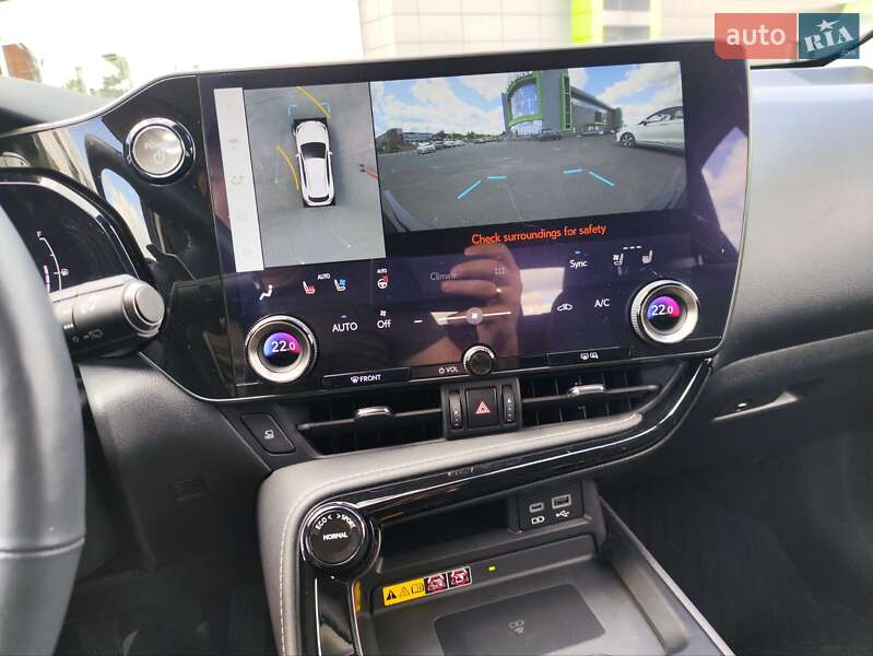 Внедорожник / Кроссовер Lexus NX 2022 в Кривом Роге