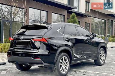 Внедорожник / Кроссовер Lexus NX 2017 в 