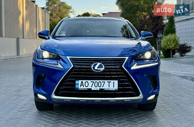 Внедорожник / Кроссовер Lexus NX 2018 в 