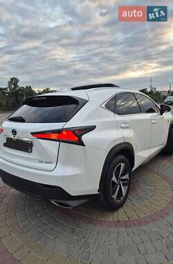 Внедорожник / Кроссовер Lexus NX 2017 в 