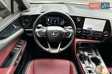 Внедорожник / Кроссовер Lexus NX 2022 в 