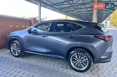 Внедорожник / Кроссовер Lexus NX 2022 в 