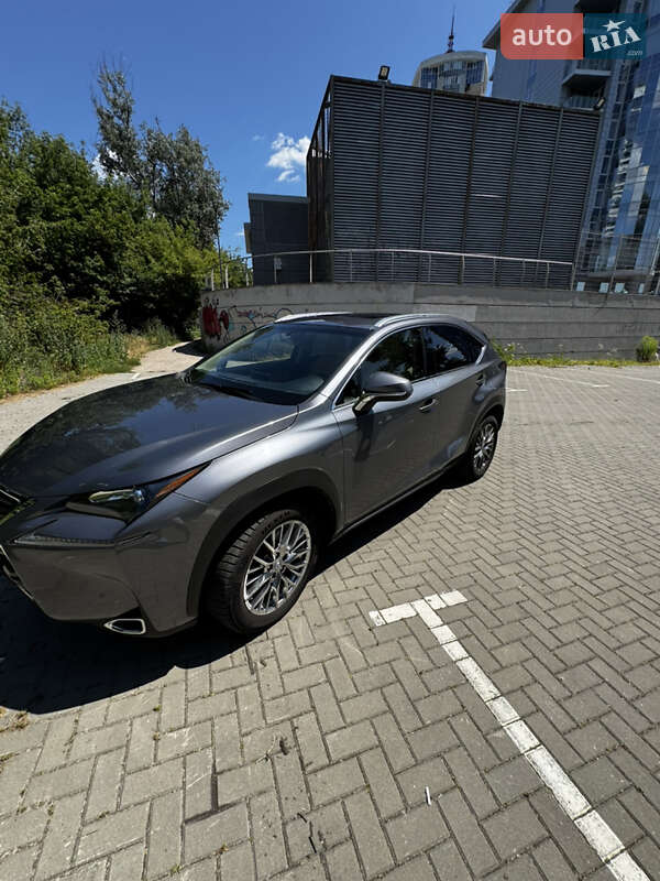 Внедорожник / Кроссовер Lexus NX 2015 в Киеве