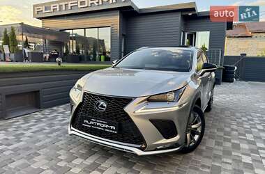 Позашляховик / Кросовер Lexus NX 2021 в 