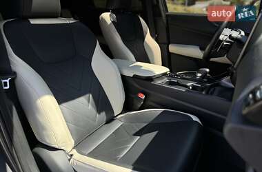 Позашляховик / Кросовер Lexus NX 2022 в 